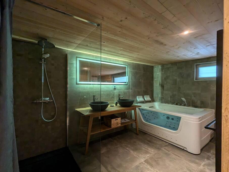 Chalet Des Belles Roches, 14 Pers, Garden, Sauna La Bresse Bagian luar foto